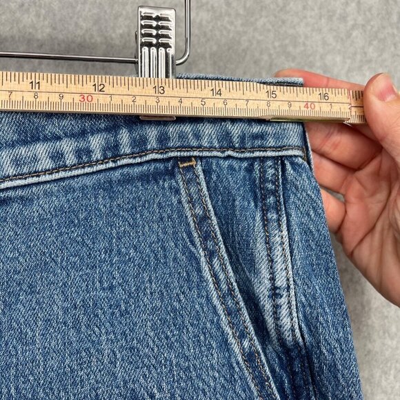 J Crew Womens Mid Rise Straight Leg Utility Crop Jean Size 27 VTG Denim Wash EUC - Picture 8 of 12